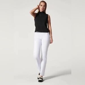 Spanx 20373Q On-The-Go Kick Flare Pants Classic White Medium Petite
